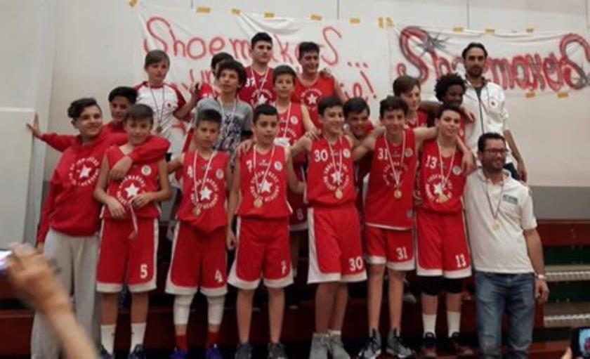 Gli Under 13 Shoemakers alzano al cielo la Coppa Toscana